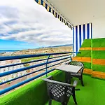 Elegant Beachfront With Balcony & Ocean View In Playa Paraiso * אדחה